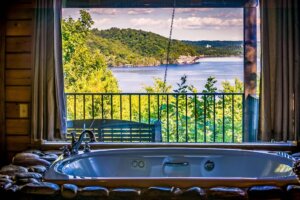 Honeymoon-jacuzzi-view (Copy)